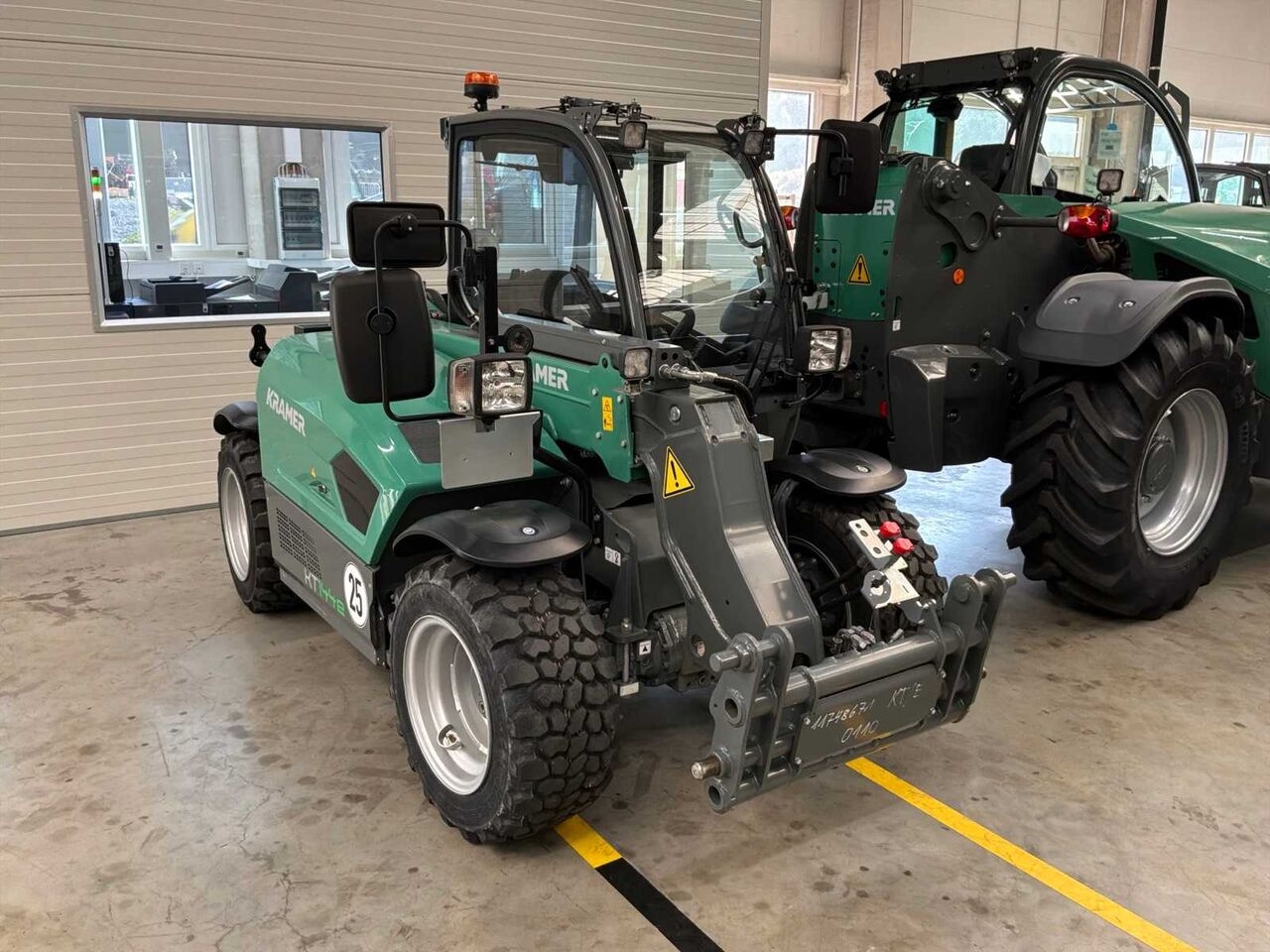Mobilbagger KRAMER - KT144 E - 2023 - TELEHANDLERS- Photo 2
