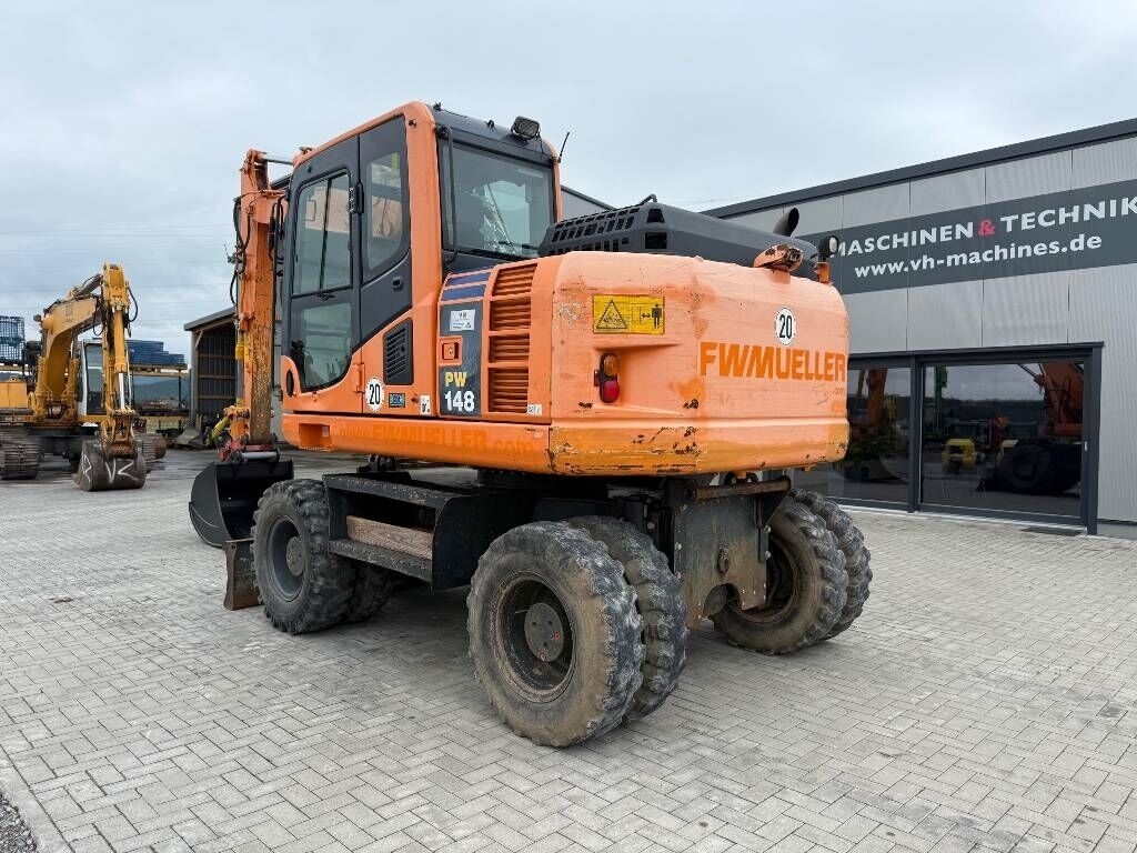 Mobiele graafmachine Komatsu PW 148-8- Photo 3