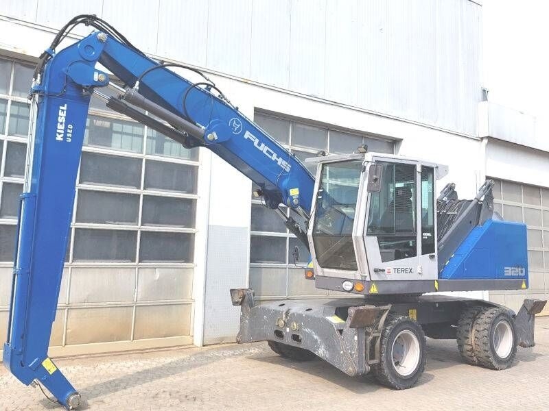Waste/ Industry handler- Photo 2