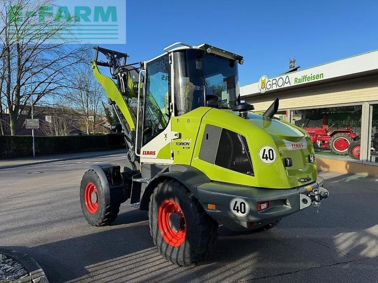 Mini excavator CLAAS torion 644 sinus- Photo 3