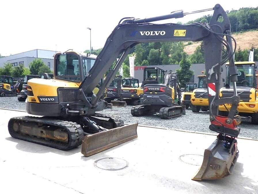 Crawler excavator- Photo 2
