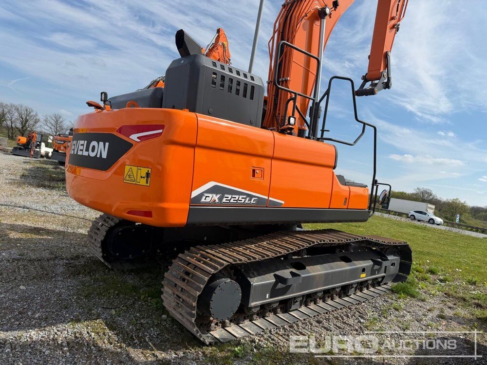 Graafmachine Unused Doosan DX225LC-7- Photo 3