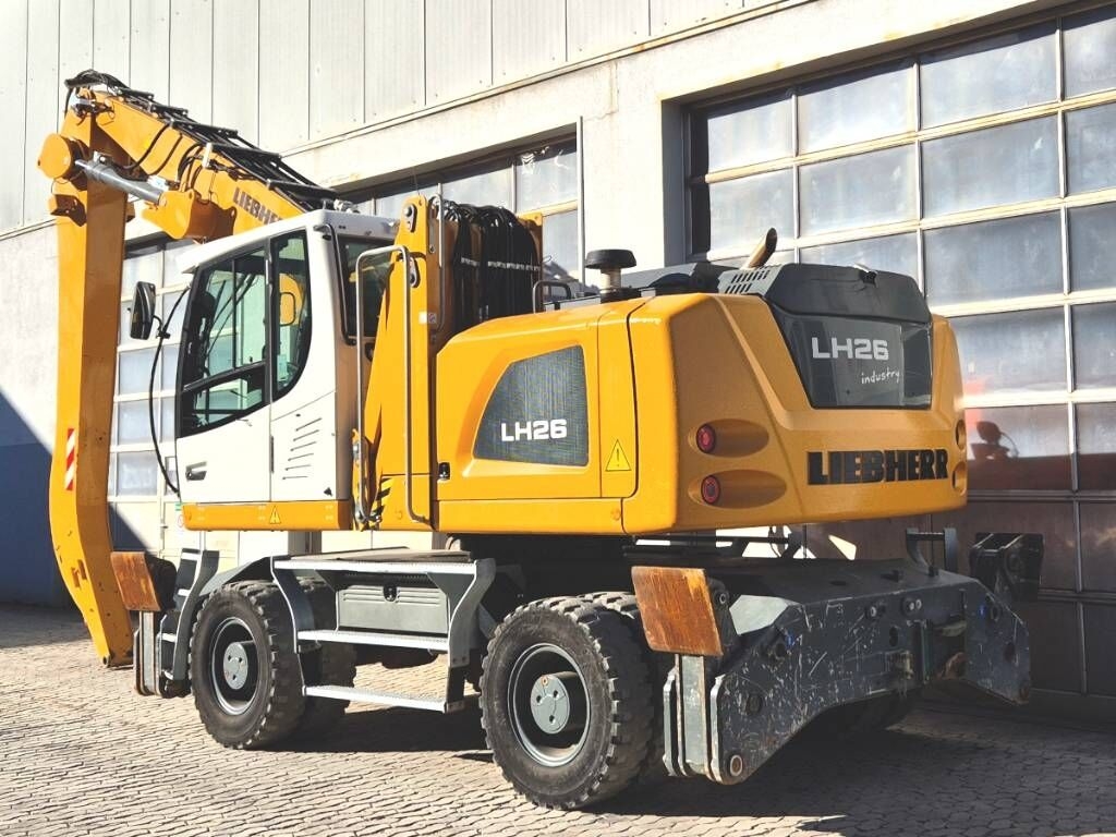 Umschlagbagger Liebherr LH 26 M- Photo 3