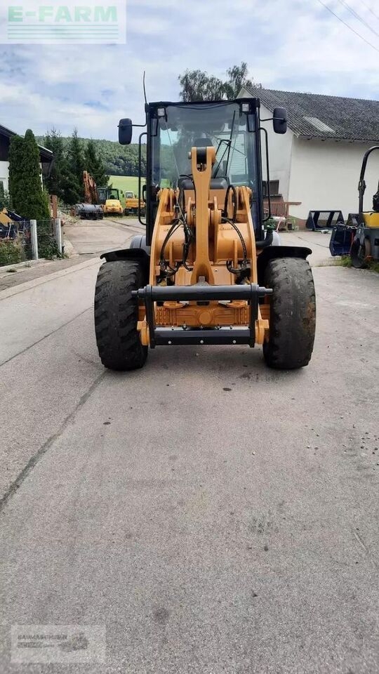 Minigraafmachine Caterpillar 908m- Photo 2