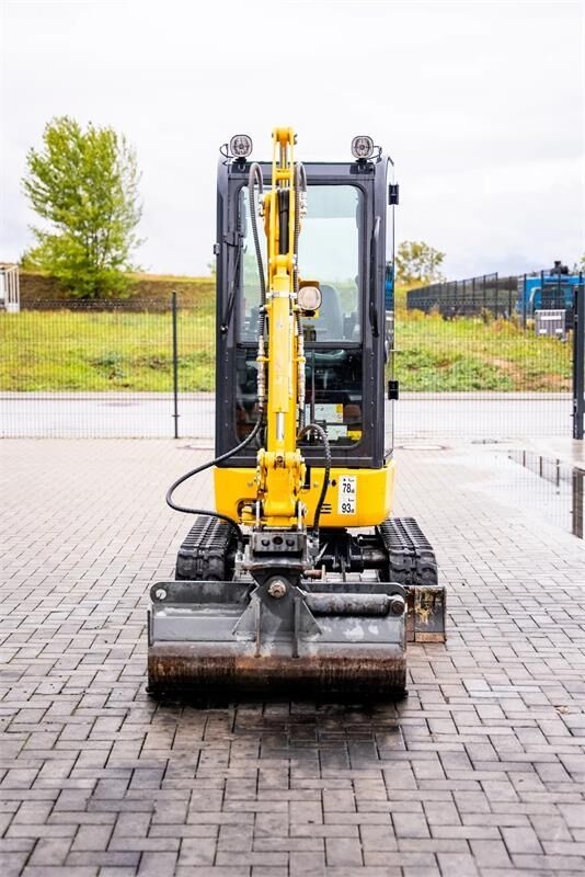 Minibagger Komatsu PC16R-3HS- Photo 3