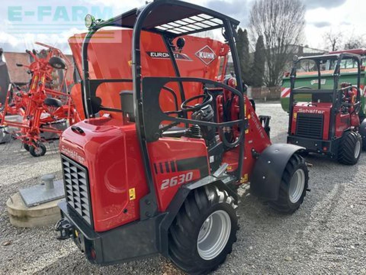 Mini excavator 2630 2630- Photo 2