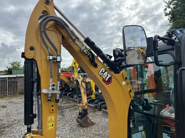 Minibagger 301.6 Minibagger 27.700 EUR HS 01 vorgerüstet 301.6 Minibagger 27.700 EUR HS 01 vorgerüstet- Photo 2