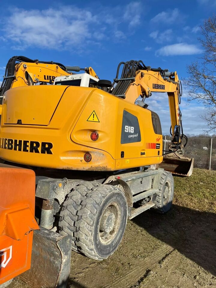 Mobilbagger 2015 Liebherr A 918Compact- Photo 3