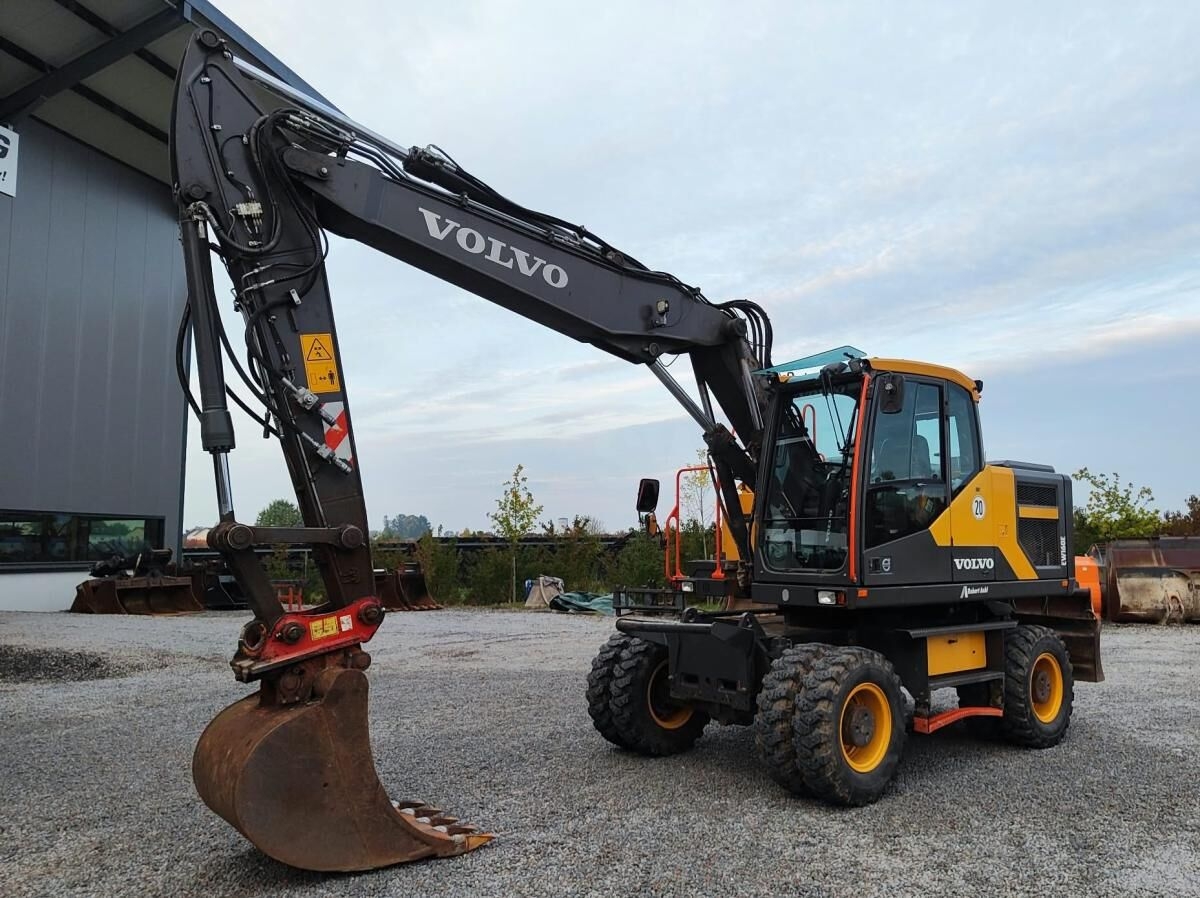 Mobilbagger Volvo EW160E- Photo 2