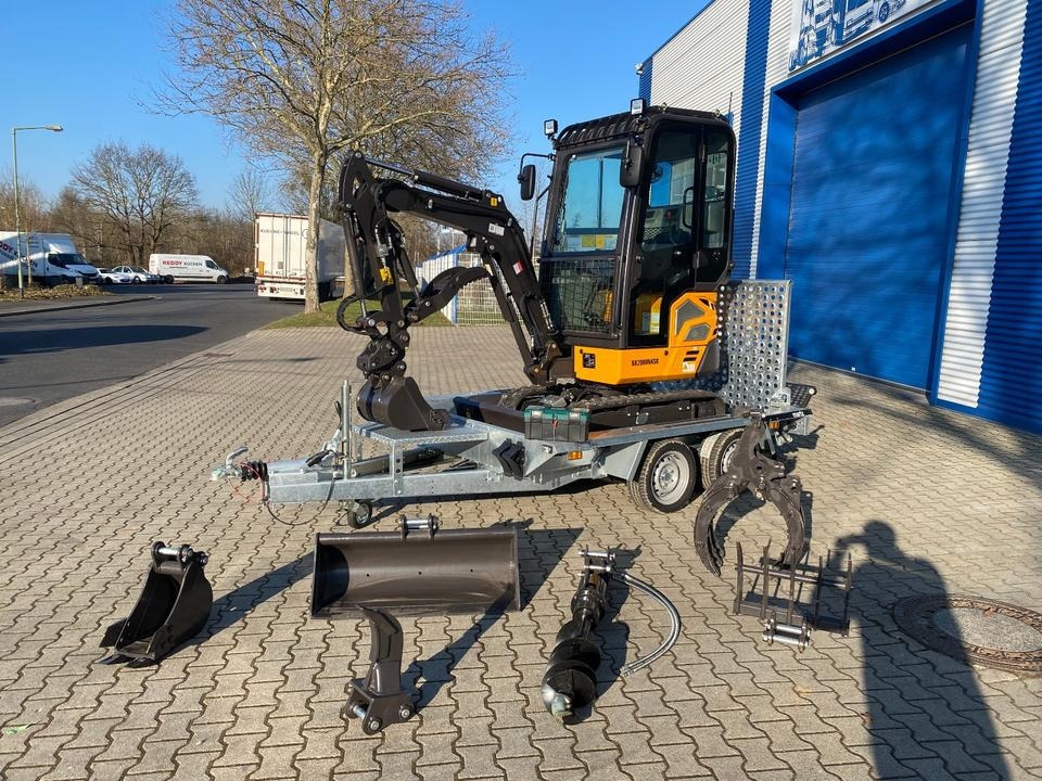 Mini excavator Minibagger BK2000NKSR + Tieflader + Zubehör *INKL.19% MWST*BERGER KRAUS*KUBOTA* KLIMA*SCHWENKARM*VERSTELLFAHRWERK* Minibagger BK2000NKSR + Tieflader + Zubehör *INKL.19% MWST*BERGER KRAUS*KUBOTA* KLIMA*SCHWENKARM*VERSTELLFAHRWERK*- Photo 2