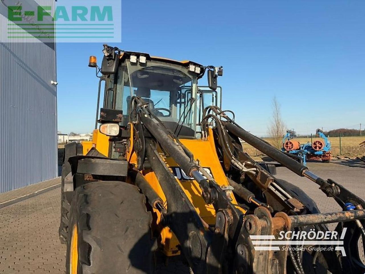 Mini excavator 419 s-5 419 s-5- Photo 2