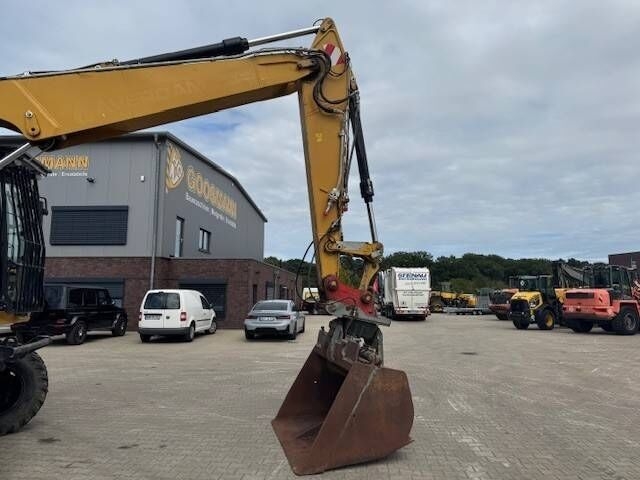Pelle sur pneus CAT M 318 F- Photo 3