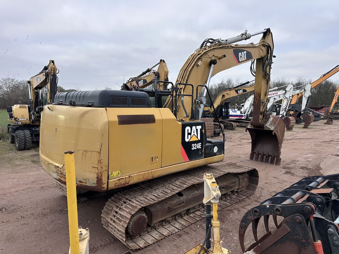 Kettenbagger CATERPILLAR 324 E L- Photo 3