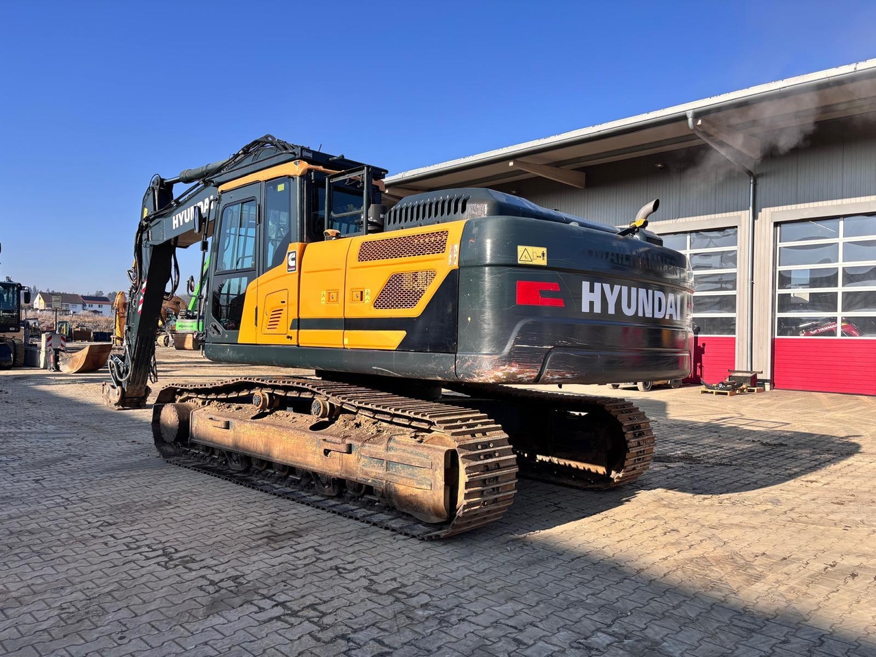 Pelle sur chenille Hyundai HX300ANL Hyundai HX300ANL- Photo 3