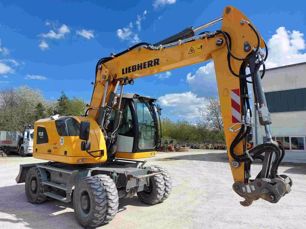 Pelle sur pneus 2023 Liebherr A 918 Compact G6.0-D Litronic 2023 Liebherr A 918 Compact G6.0-D Litronic- Photo 2