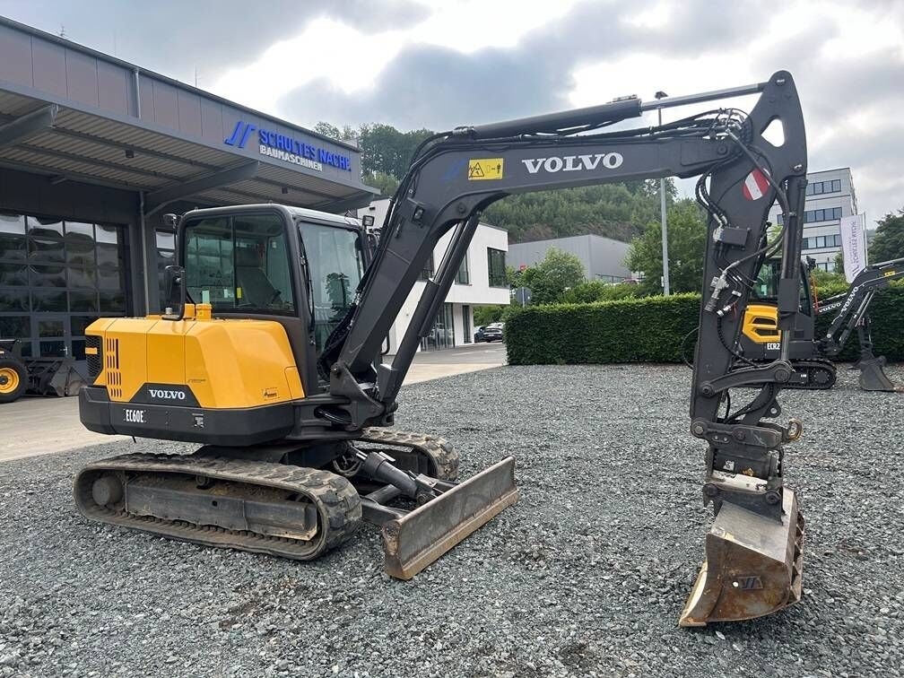 Minibagger Volvo EC 60 E- Photo 2