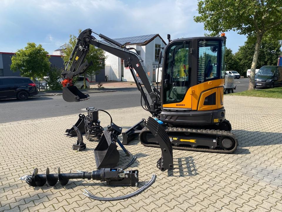 Minigraafmachine Minibagger BK4000KJS inkl. Zubehörpaket *INKL.19% MWST*BERGER KRAUS*KUBOTA*KLIMA* SCHWENKARM*SOFORT* Minibagger BK4000KJS inkl. Zubehörpaket *INKL.19% MWST*BERGER KRAUS*KUBOTA*KLIMA* SCHWENKARM*SOFORT*- Photo 3