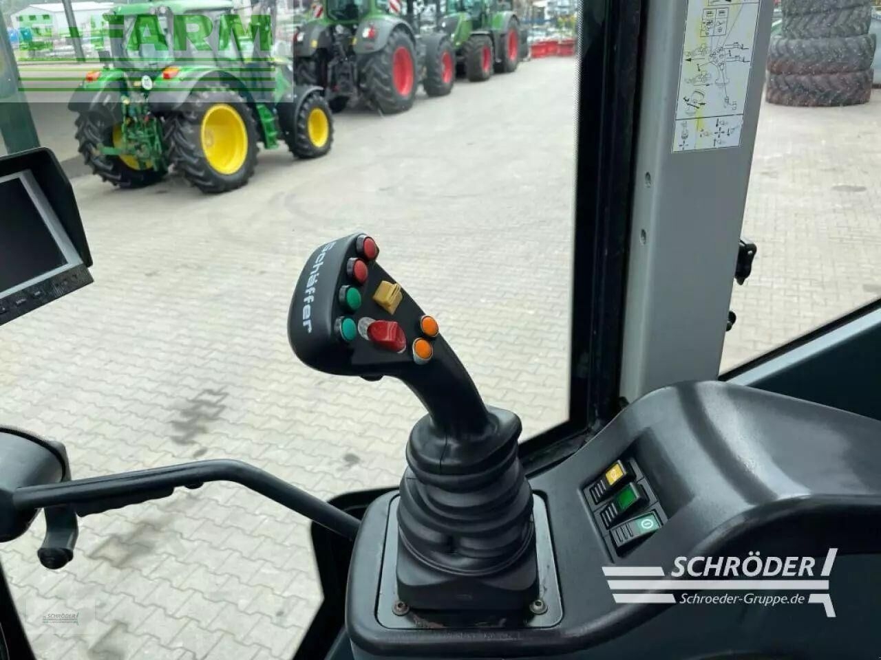Minibagger Schäffer 9660 t- Photo 2
