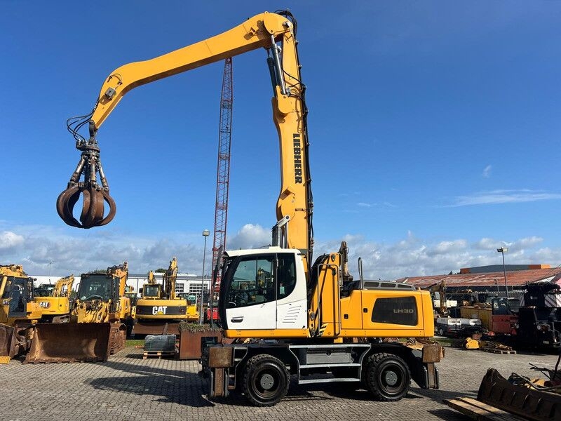 Umschlagbagger LH30 M litronic . LH30 M litronic .- Photo 3
