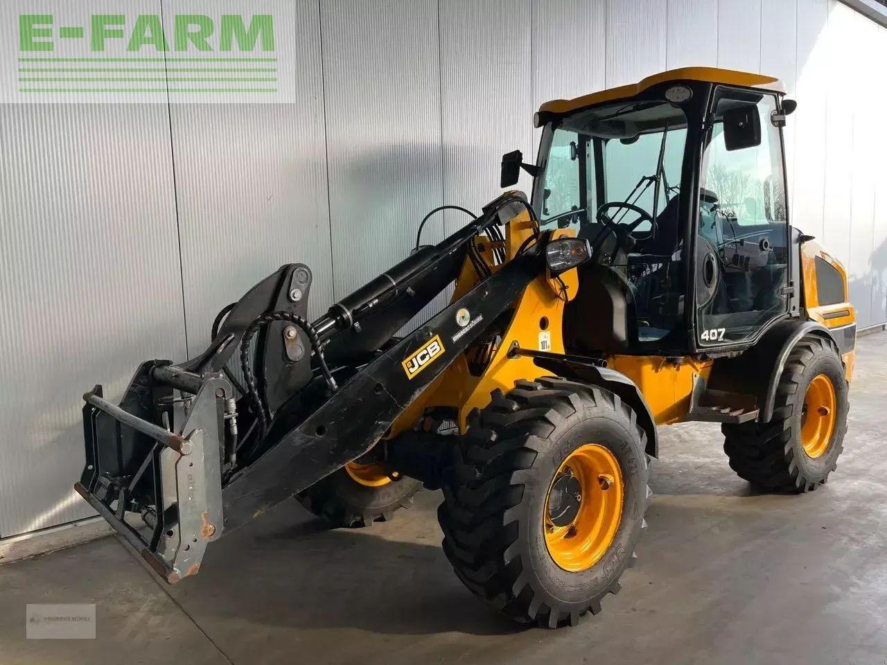 Mini excavator 407 agri 35km/h 407 agri 35km/h- Photo 2