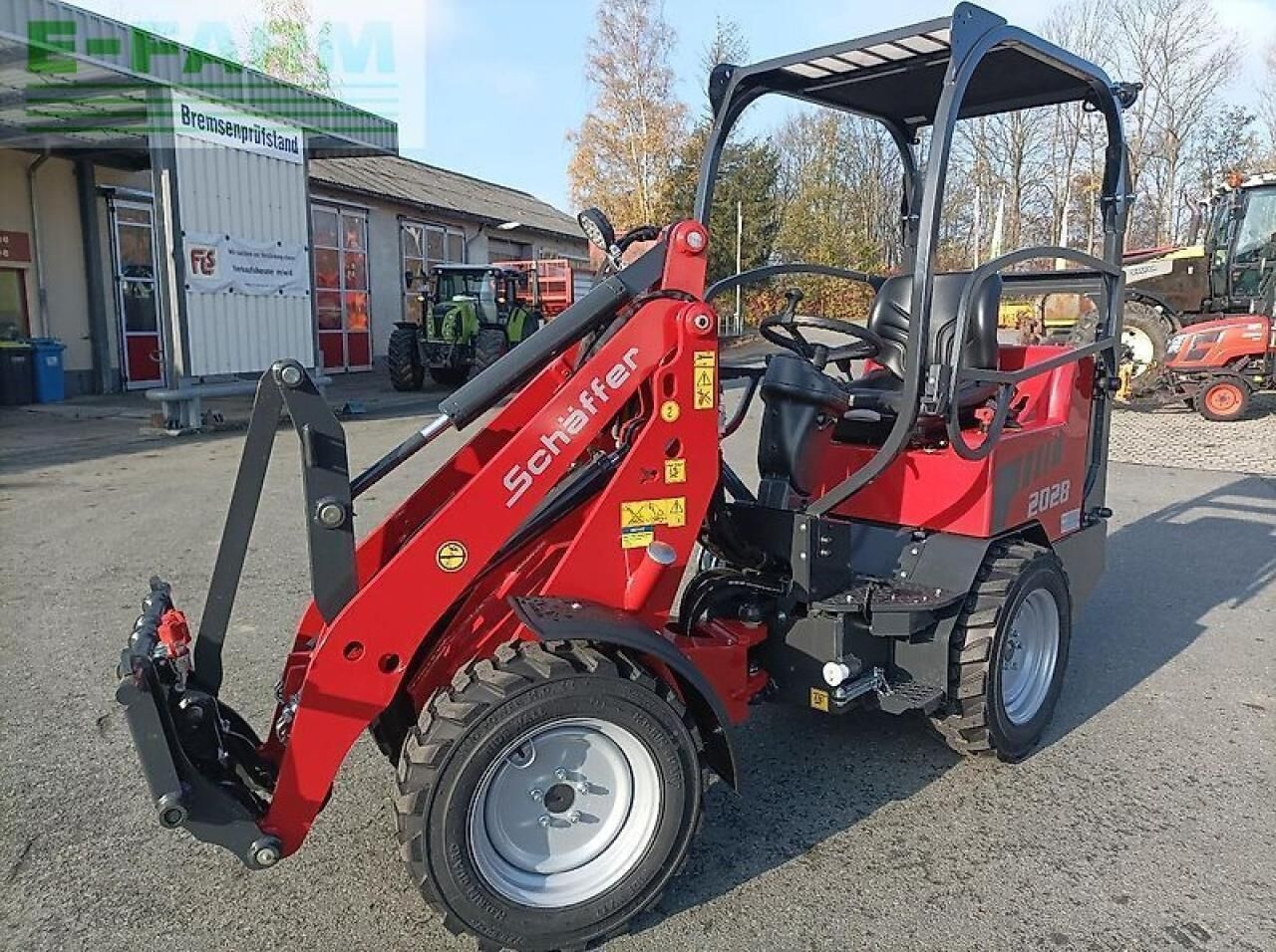Mini excavator 2028-2 2028-2- Photo 2