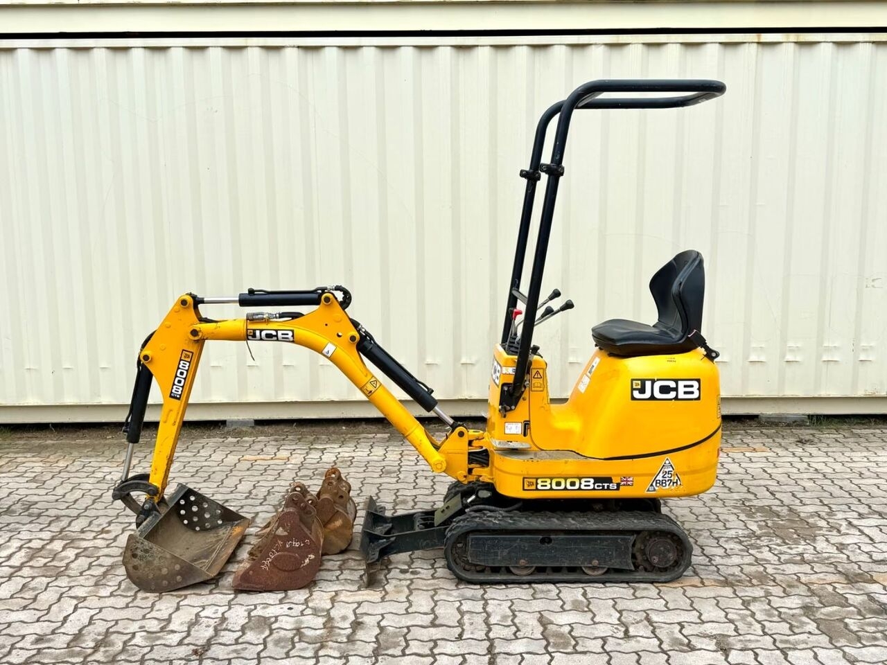 Minigraafmachine JCB 8008 CTS / 2021 BJ / 623 H / 3 x Löffel- Photo 2