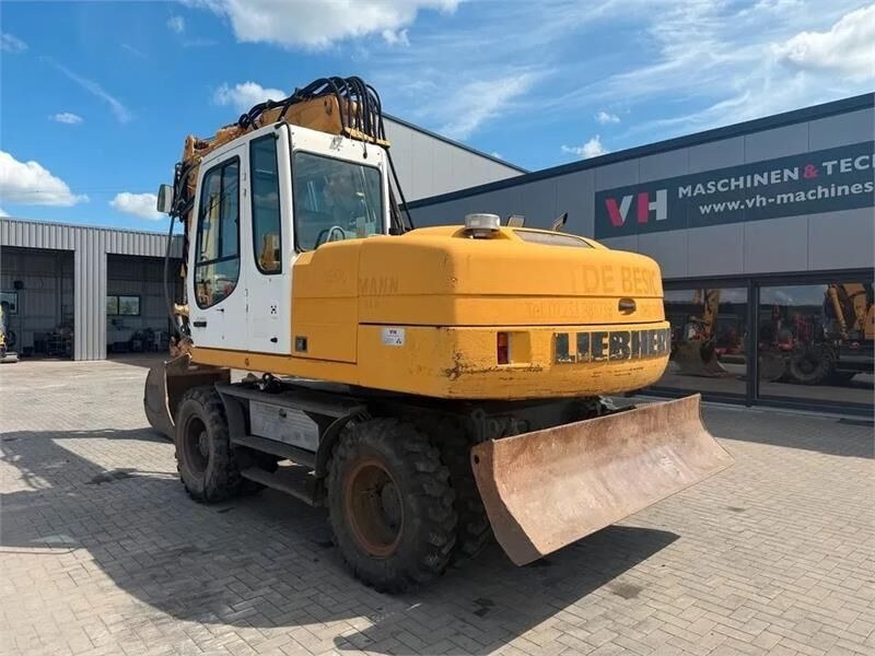 Wheel excavator Liebherr A316 Litronic- Photo 3