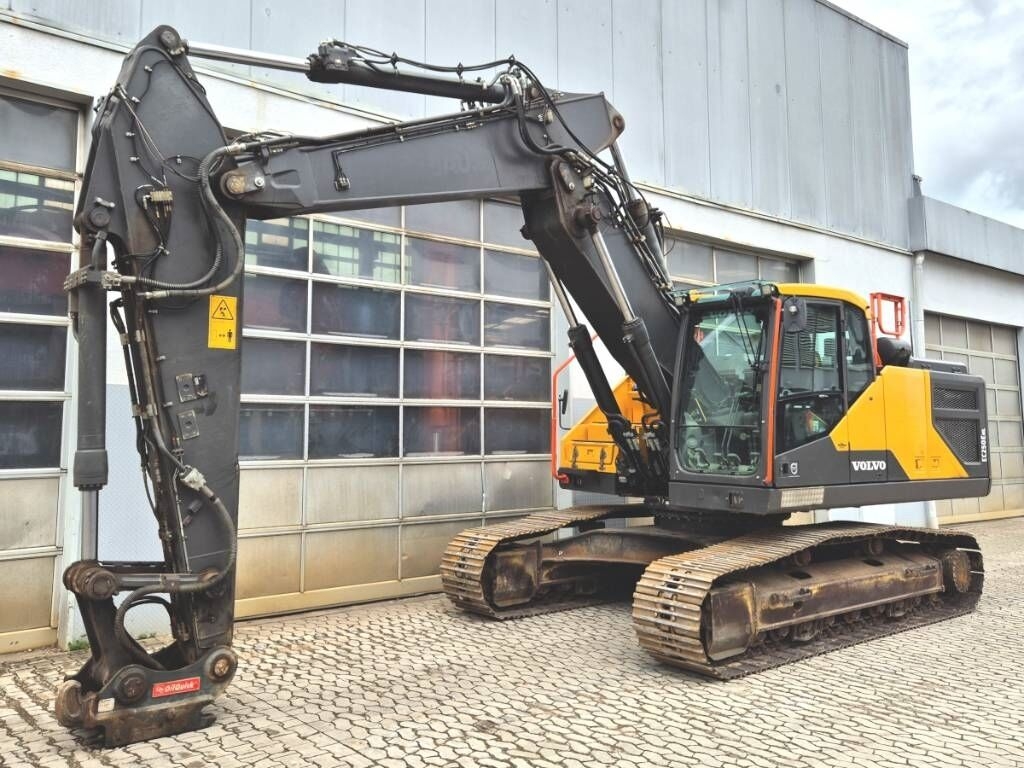 Crawler excavator- Photo 2