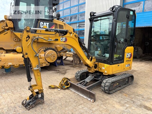 Mini excavator Cat 301.6-05A- Photo 3