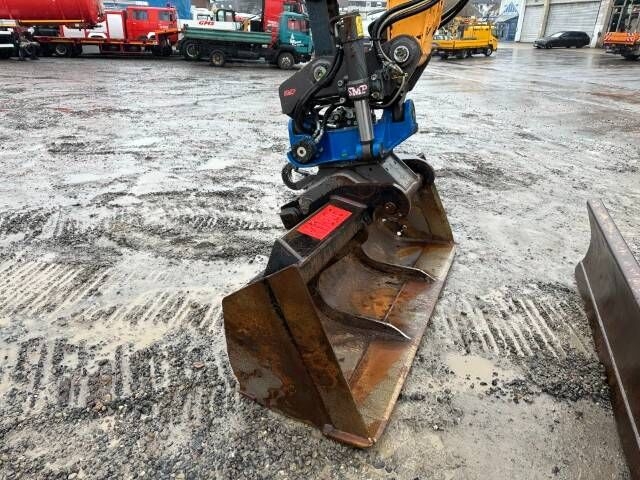 Crawler excavator HX 145 LCR Kettenbagger / SMP Tiltrotator CW20/30 HX 145 LCR Kettenbagger / SMP Tiltrotator CW20/30- Photo 3