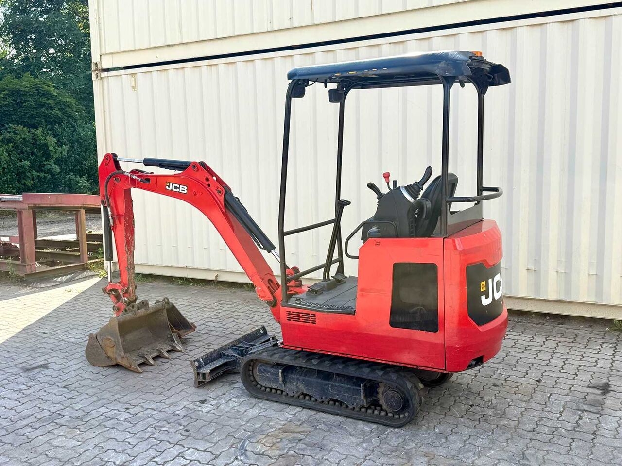 Mini excavator JCB - 15C-1 - 2018 - MINI EXCAVATOR - 3 X BUCKET- Photo 3
