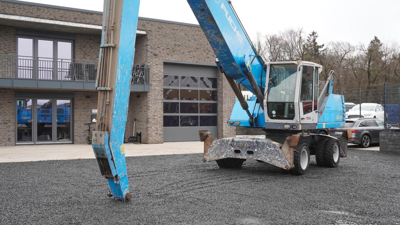 Pelle sur pneus Fuchs MHL 340 Umschlagbagger Pratzen Fuchs MHL 340 Umschlagbagger Pratzen- Photo 2