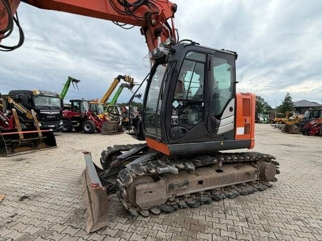 Kettenbagger Hitachi ZX 135 US- Photo 3