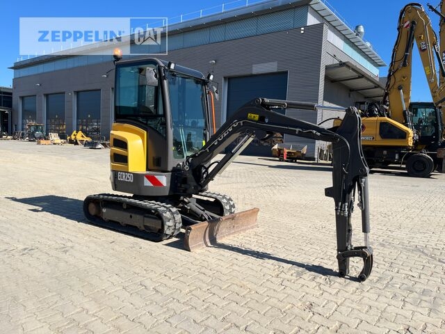 Mini pelle EC25 EC25- Photo 2