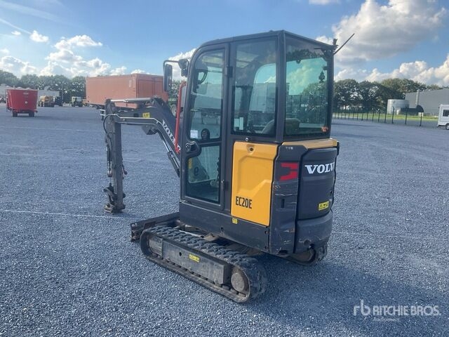 Mini pelle 2021 Volvo EC20E Mini Excavator: <6.6t- Photo 2