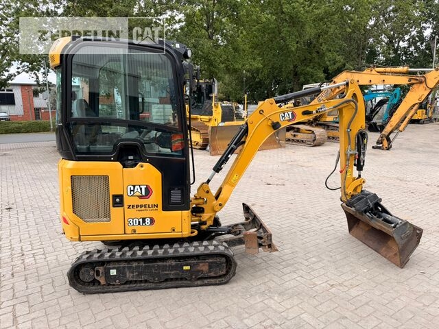 Mini excavator Cat 301.8-05A- Photo 3