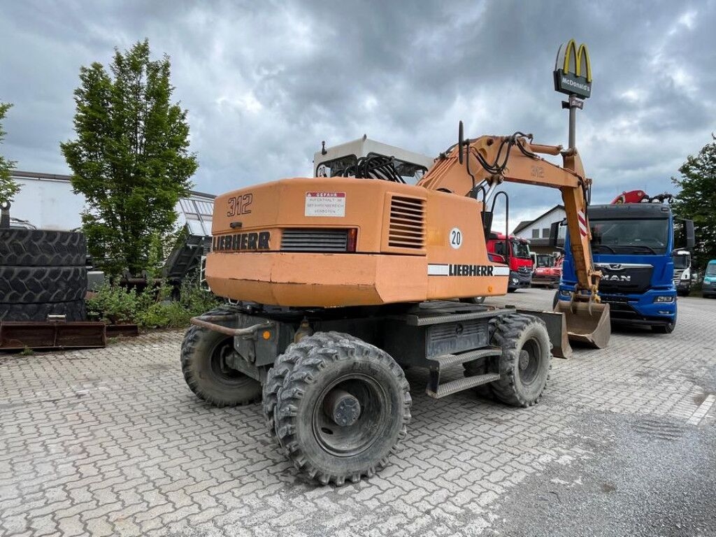 Wheel excavator LIEBHERR A Bagger 312 Deutsch Top LIEBHERR A Bagger 312 Deutsch Top- Photo 3