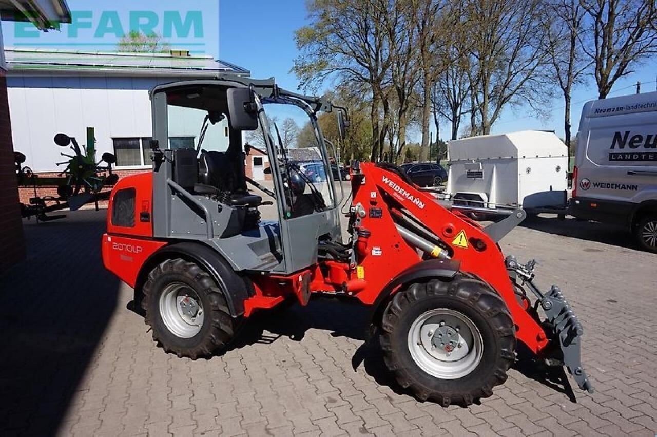Mini excavator 2070 cx lp 2070 cx lp- Photo 2
