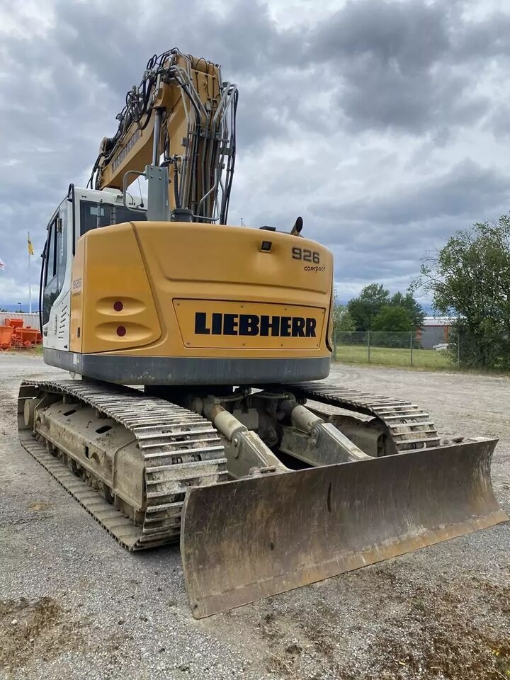 Crawler excavator 2018 Liebherr R 926Compact- Photo 3