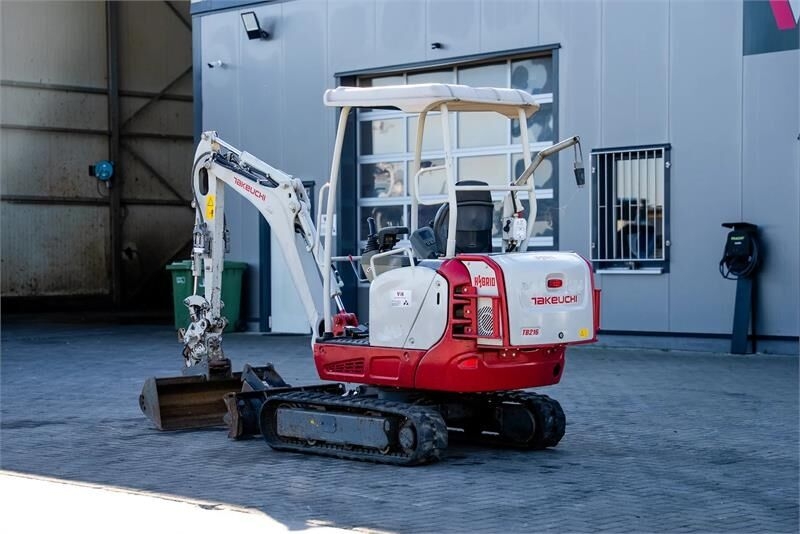 Minibagger Takeuchi TB 216 Hybrid- Photo 2
