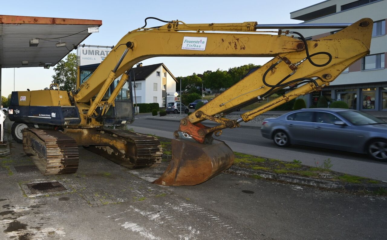 Bagger Komatsu PC200- Photo 3