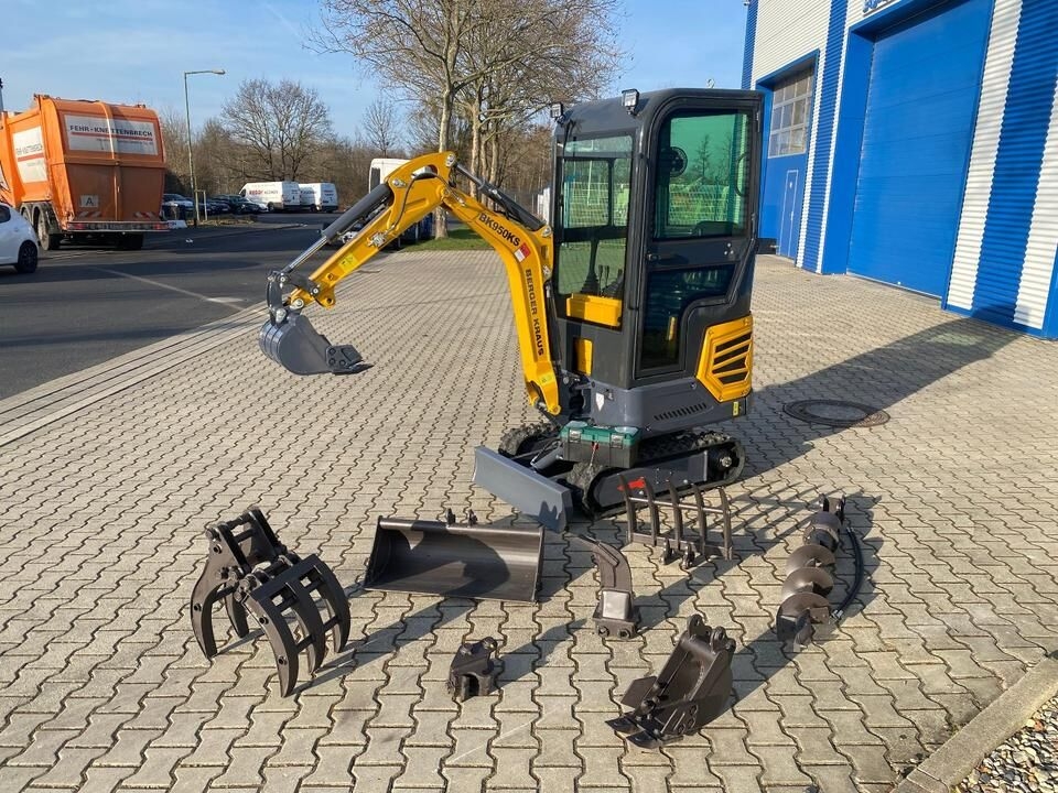 Minibagger Minibagger BK950KS inkl. Zubehörpaket *INKL.19% MWST*BERGER KRAUS*KABINE*SOFORT!* Minibagger BK950KS inkl. Zubehörpaket *INKL.19% MWST*BERGER KRAUS*KABINE*SOFORT!*- Photo 2