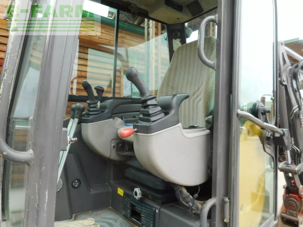 Minibagger ecr50d ( 5.010kg ) powertilt + hydr. sw ecr50d ( 5.010kg ) powertilt + hydr. sw- Photo 3