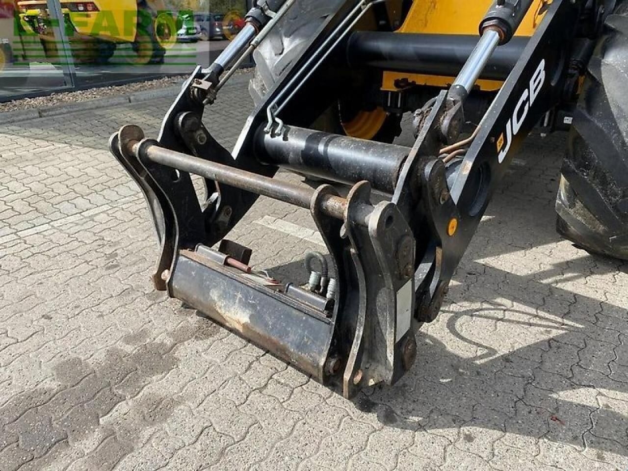Mini excavator JCB 416s farm master- Photo 2