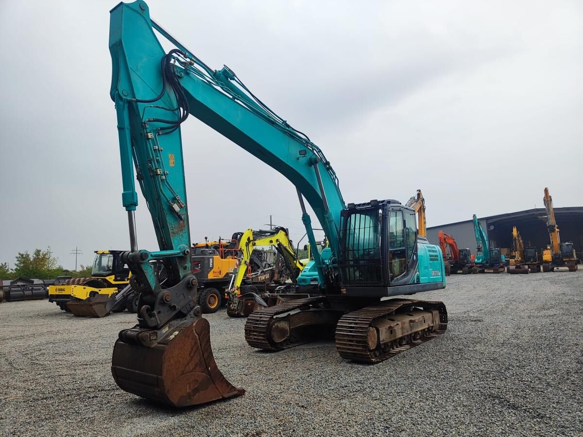 Kettenbagger Kobelco SK210NLC-10- Photo 2