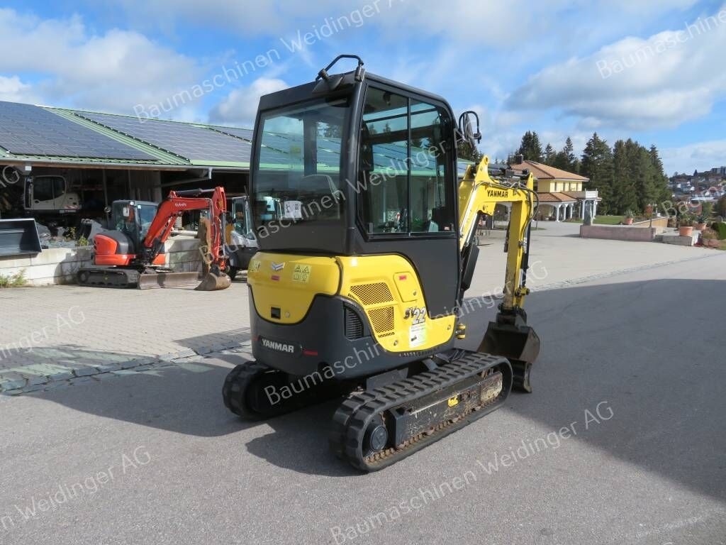 Mini excavator Yanmar SV 22- Photo 3