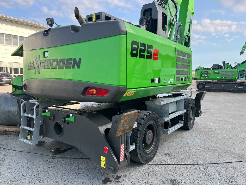 Abrissbagger Sennebogen 825 E- Photo 2