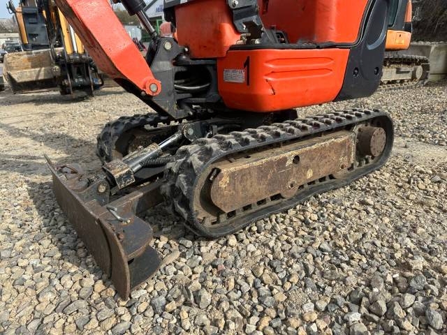 Mini excavator K 008-3 Minibagger / 9.500 EUR K 008-3 Minibagger / 9.500 EUR- Photo 2
