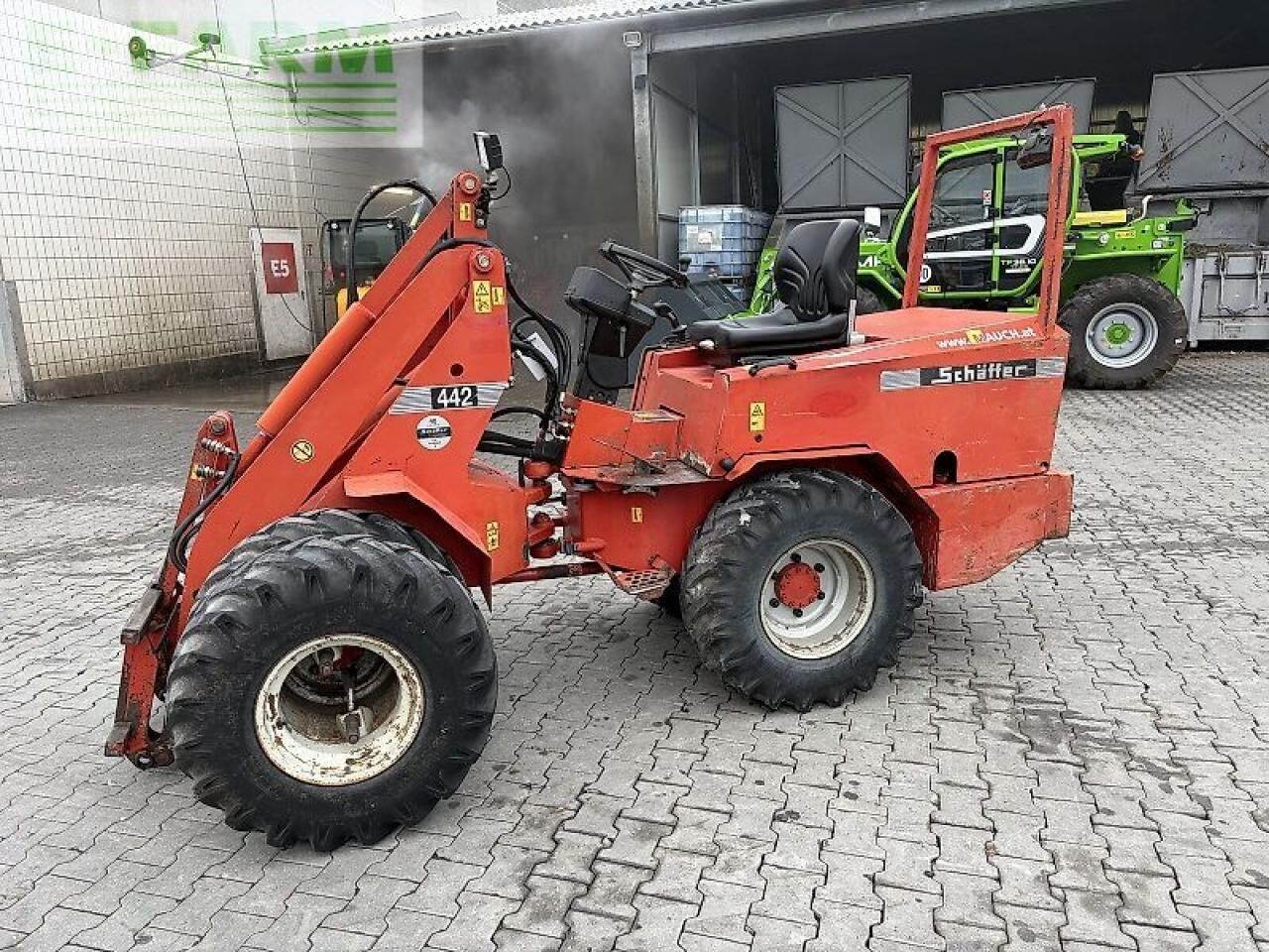 Minibagger Schäffer 442 mit 4 zylinder motor- Photo 2