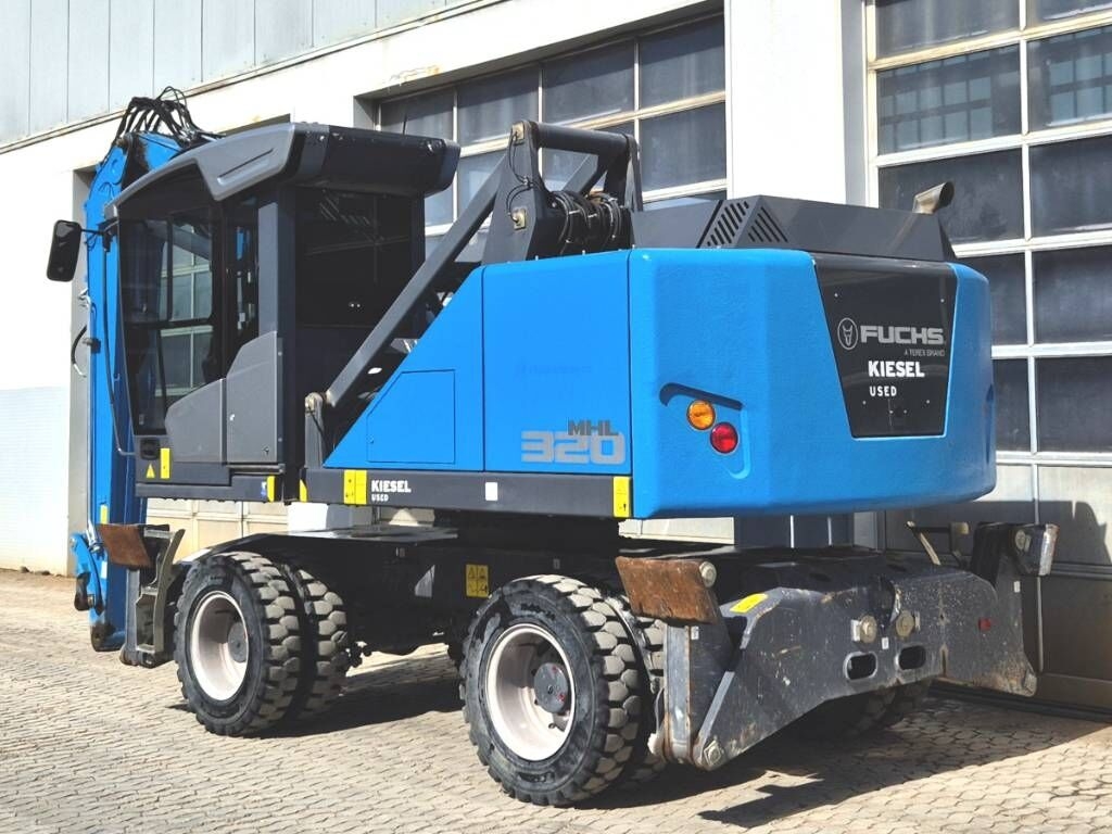 Umschlagbagger Fuchs MHL 320 F- Photo 3